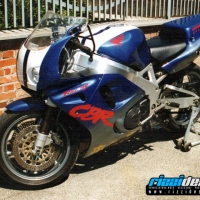 cbr 900 -2