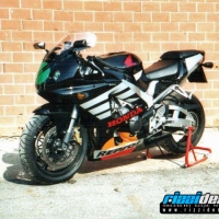 cbr nero con faretti