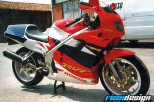 012 - Honda - Retrò